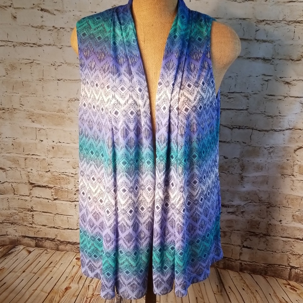 Chico's Travelers size 2 lightweight vest